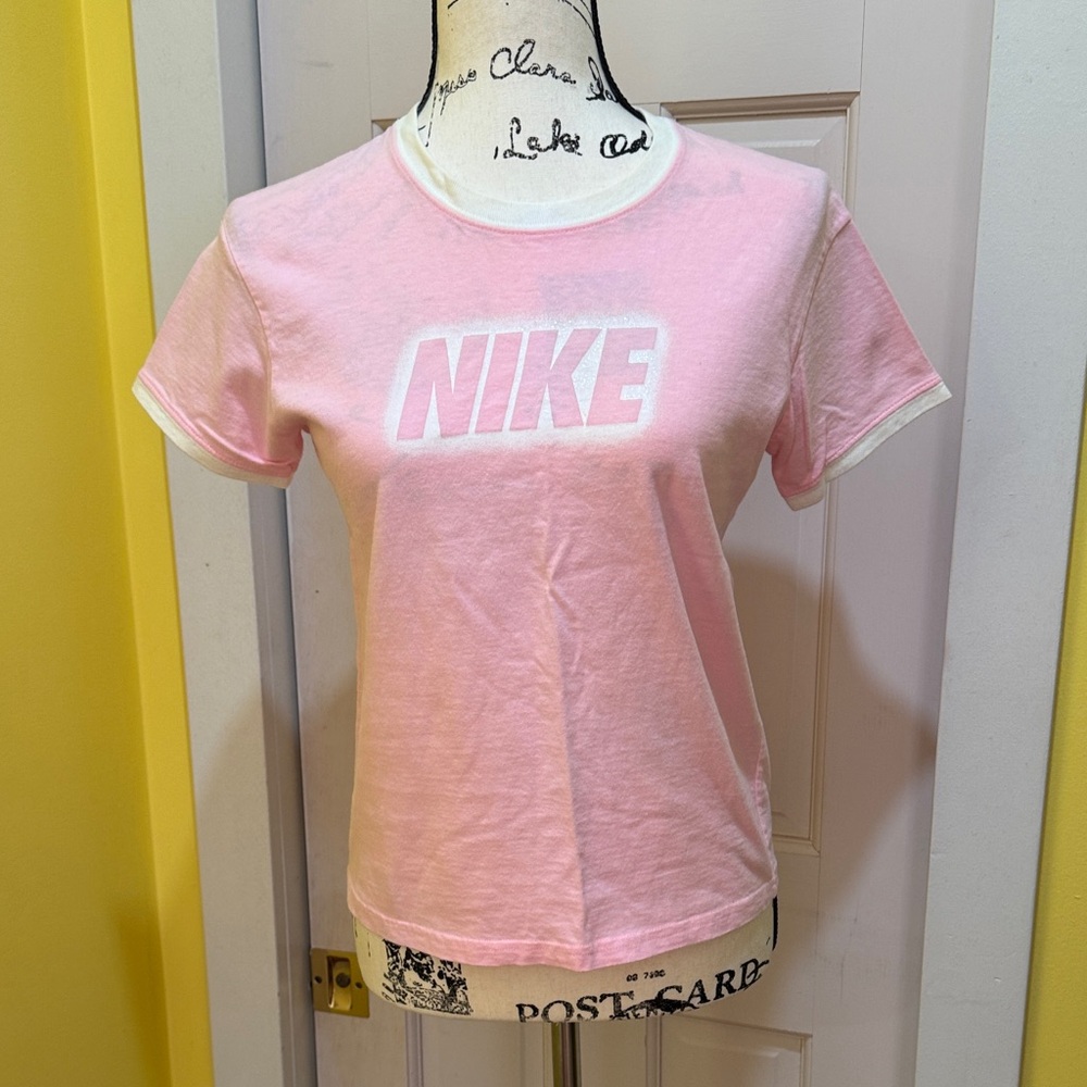 Nike Women's Pink Short Sleeve Tee
